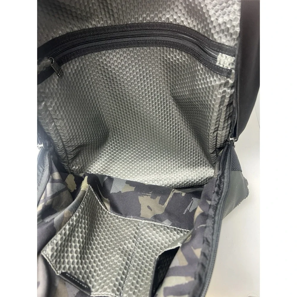 TUMI ALPHA BRAVO cannon Backpack Black‎ Grey
